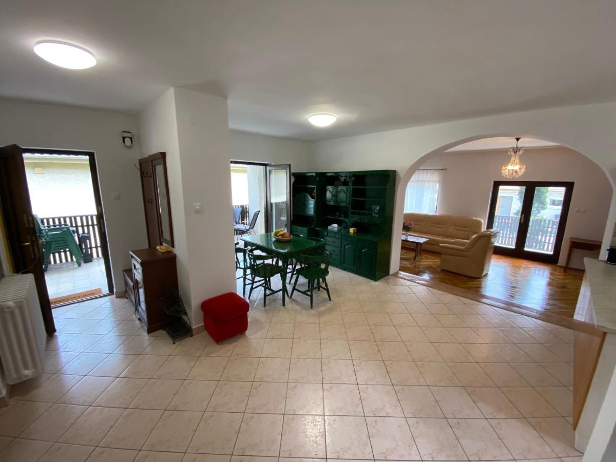 Szomszéd Ház Apartamento Keszthely Exterior foto